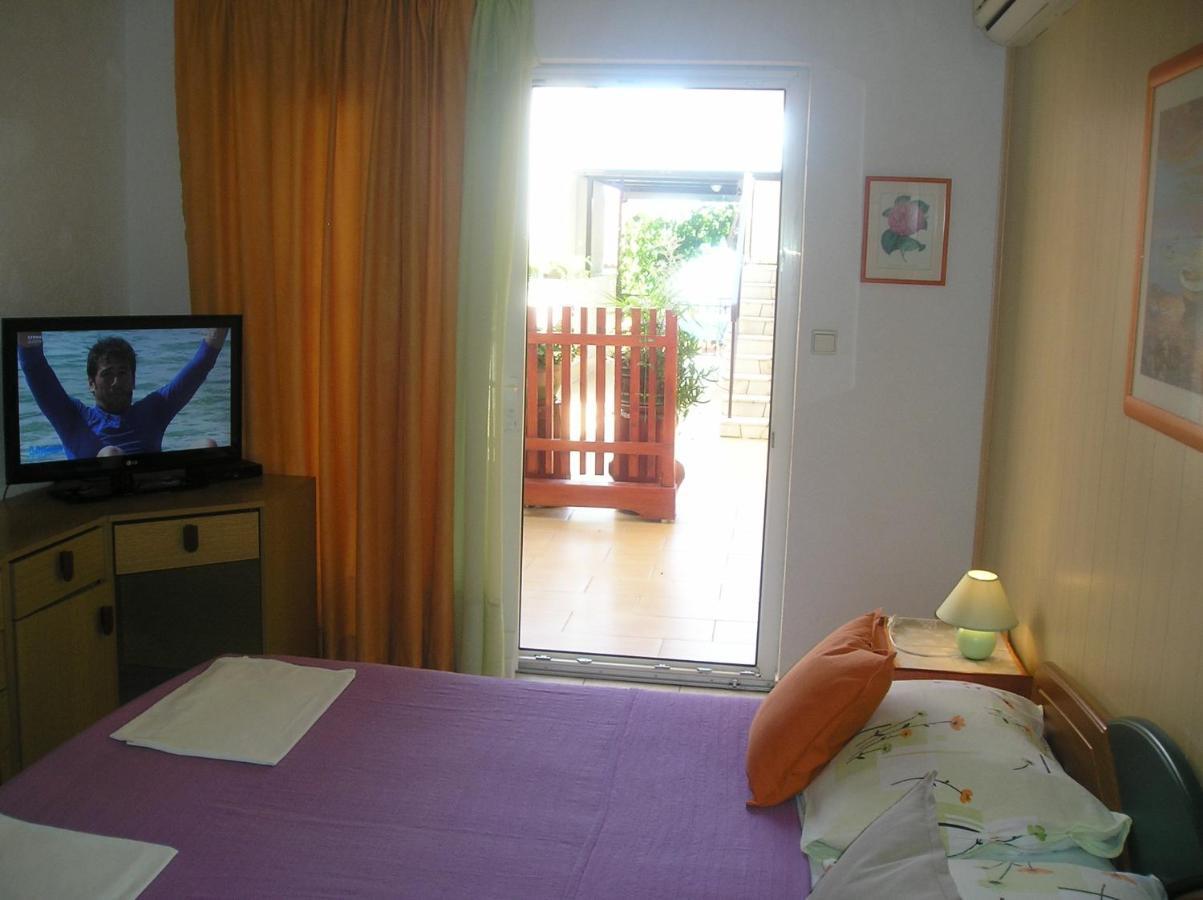Family Apartments Ankica Crikvenica Eksteriør billede